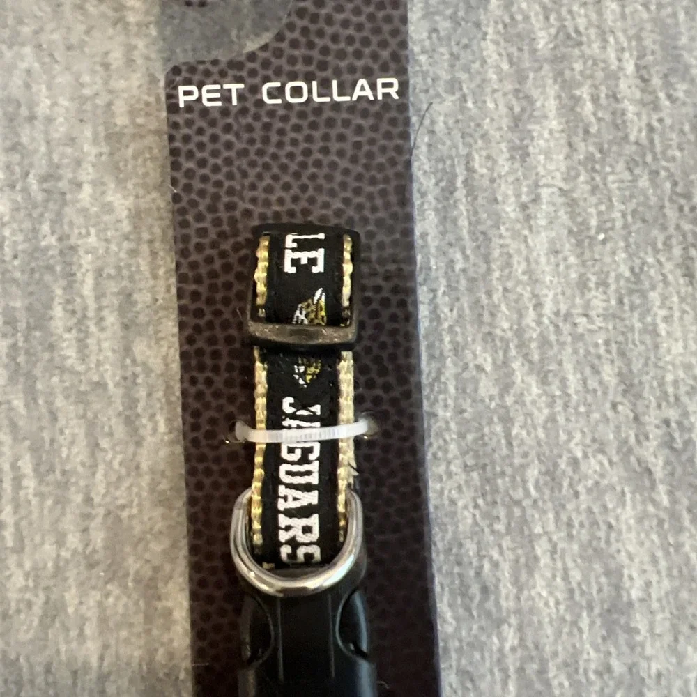 Jacksonville Jaguars Pet Collar Size Medium 5/8